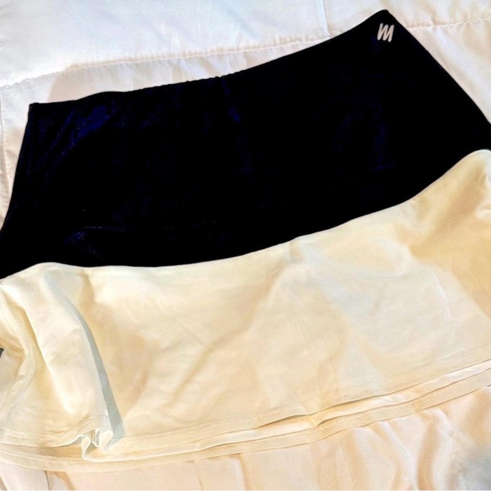 Nicole Miller Black & White Athletic Skort